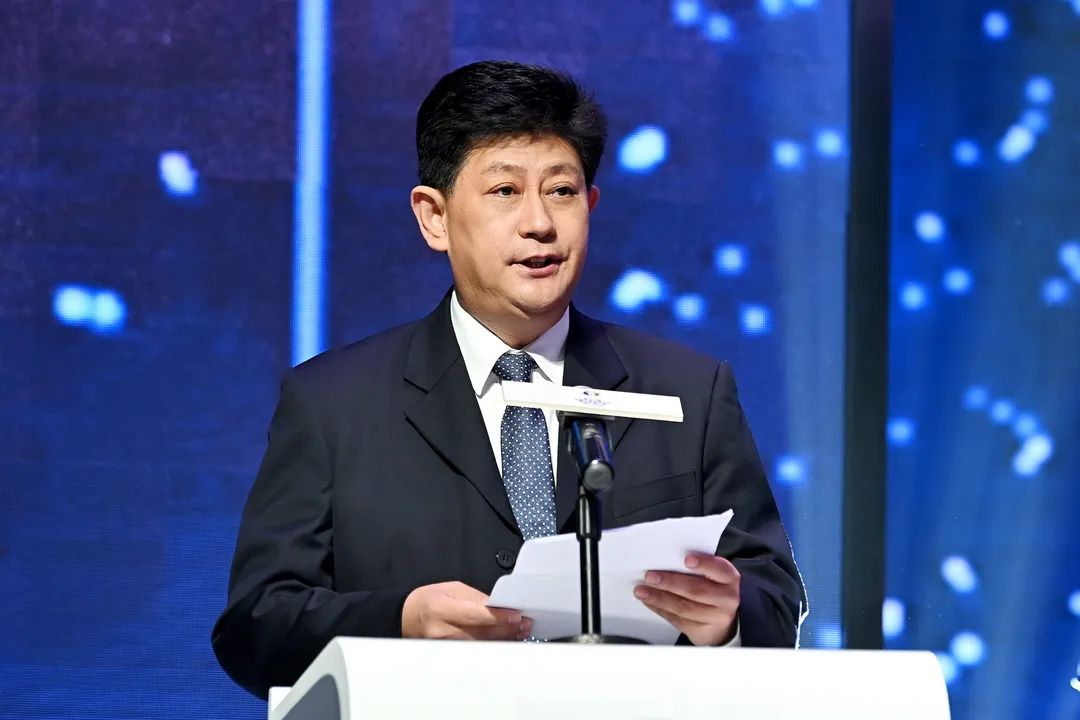 交通運(yùn)輸部職業(yè)資格中心副主任、紀(jì)委書記李好明發(fā)表講話